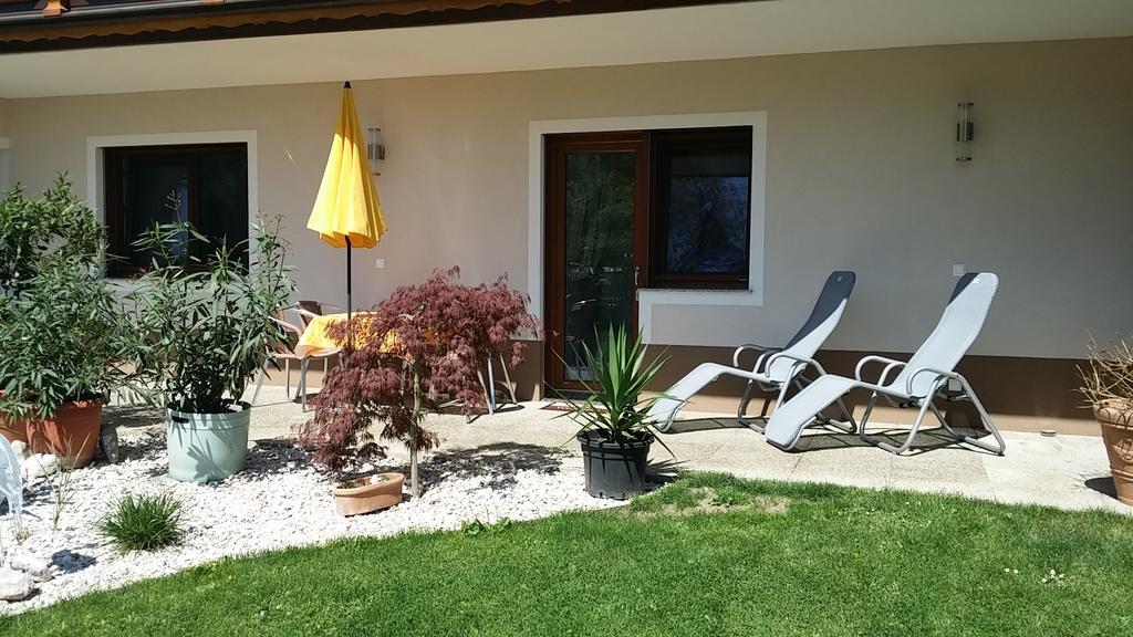 Ferienwohnungen Oranhof Velden am Worthersee Ruang foto