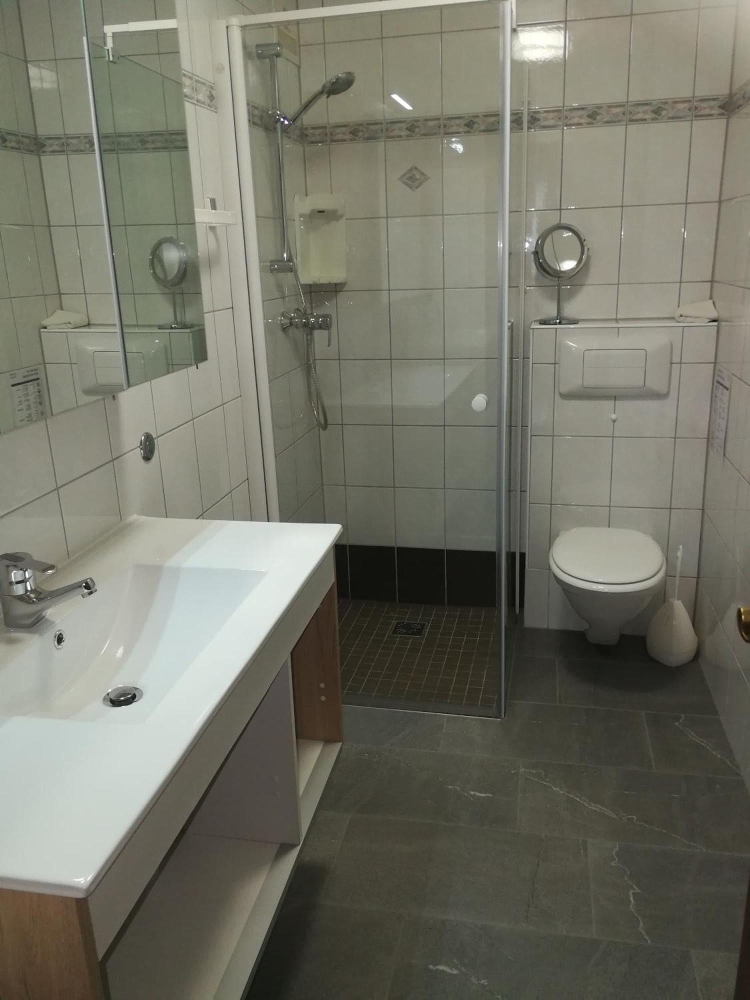 Ferienwohnungen Oranhof Velden am Worthersee Bagian luar foto
