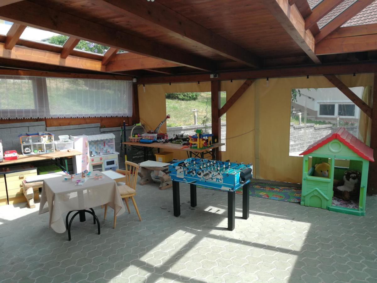 Ferienwohnungen Oranhof Velden am Worthersee Bagian luar foto