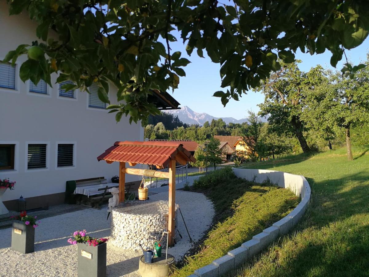 Ferienwohnungen Oranhof Velden am Worthersee Bagian luar foto